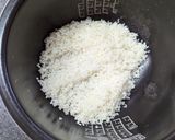 炊飯器で！豆苗と鮭フレークの炊き込みご飯作り方1写真