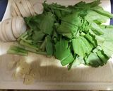 豚肉とカブのペペロンチーノ作り方1写真