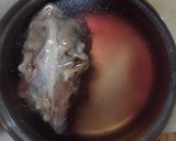 鶏がらスープ：じっくり煮込んで本格的！作り方4写真