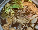 自作スープで節約！味噌バターコーン鍋　作り方5写真
