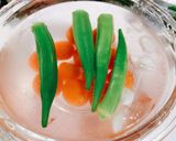 夕飯に！鶏むね肉とオクラなど夏野菜の甘酢漬け作り方6写真