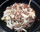 超簡単！玉ねぎとひき肉の簡単オムレツ！作り方2写真