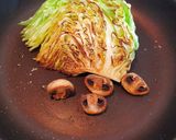 塩辛バターソースの春キャベツステーキ作り方7写真