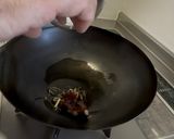 茹で蛸の端っこで作る、タコ飯風炒飯作り方2写真
