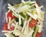 煮物で余った大根で、大根とトマトのサラダ作り方7写真