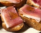 生ハムとクリームチーズのカナッペ🥖🥩🧀作り方3写真