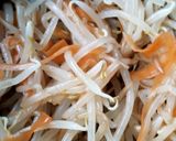 簡単☆ヘルシー☆もやしと人参の酢醤油和え作り方3写真