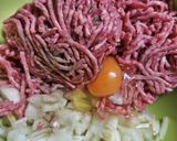 トマト煮込みの具沢山ハンバーグ作り方1写真