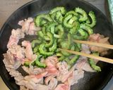 ゴーヤと豚バラ肉のオイスターソース炒め作り方8写真