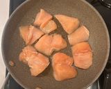 ご飯が止まらない！鶏むね肉の梅にんにくソテー作り方4写真