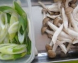 鮭の西京漬けとしめじ長ネギの七味炒め作り方1写真