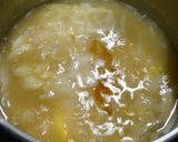 簡単！さつまいもとキャベツのお味噌汁作り方4写真