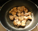 鶏肉とじゃが芋の甘辛炒め作り方4写真