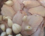 手羽中のカレー煮込み作り方1写真
