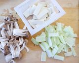 ピリ辛な【キムチと卵のスープ】中華スープ作り方1写真