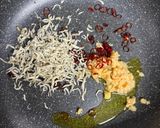 さっと一品！じゃことニンニクの青菜炒め✨作り方2写真