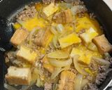 焼肉のタレで✨ひき肉と厚揚げの卵とじ作り方4写真