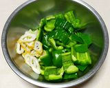 ピーマンとわかめのごま油炒め作り方2写真