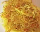 ひき肉とトマトのうま塩ソース焼きそば作り方3写真
