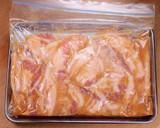 豚の味噌みりん漬け焼きの♪肉野菜炒め🤩🍚作り方1写真