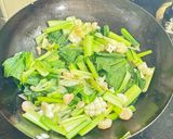 小松菜とエビとイカの極上塩あんかけ炒め作り方8写真