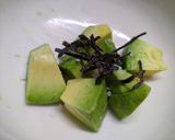 【副菜】アボカド塩昆布ごま油作り方5写真
