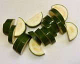 余り野菜と鶏肉で作る！味噌ポン酢炒め作り方2写真