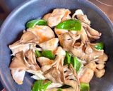 鶏胸肉と舞茸のオイマヨ炒め作り方5写真