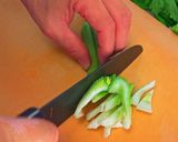 食べるラー油たっぷり豚ひき肉のおつまみサラダ作り方1写真