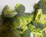 ダシダをきかしたブロッコリーのポン酢炒め作り方1写真