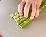 とろ〜りチーズのアスパラマヨ焼き作り方1写真