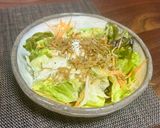 カリカリしらすと温玉の大満足サラダ作り方4写真