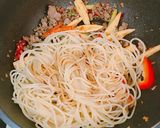 タイの激辛スパゲティー パットキーマオ作り方9写真