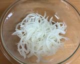 ツナ缶と玉ねぎの簡単サラダ作り方1写真