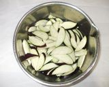 ナスの味噌汁♪簡単キムチ入り作り方2写真
