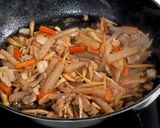 ささがきゴボウと豚肉の炒め煮作り方8写真