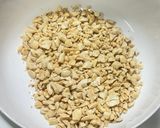 給食風🏫鶏唐揚げのピーナッツカレーがらめ作り方3写真