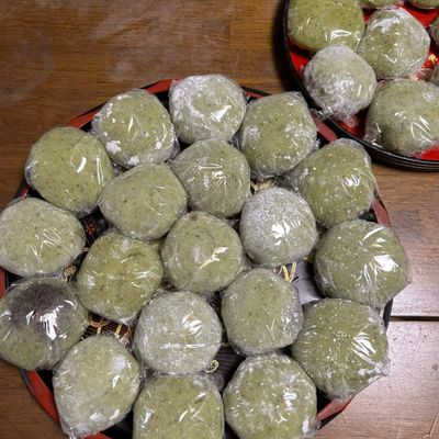よもぎ餅ページ 餅つき機 よもぎ餅 by msgnb120 【クックパッド】 簡単おいしい