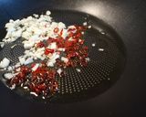 夏野菜と生ハムでアラビアータ風作り方1写真