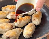 家族が秒で完食‼️【手羽中の魔法のレシピ】作り方3写真