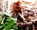 優しい味☆豚肉とニラともやしの味噌炒め作り方2写真