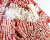 舞茸とピーマンと挽肉の和風オープンオムレツ作り方2写真