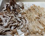 秋鮭のバター醤油焼き💫きのこソース作り方1写真