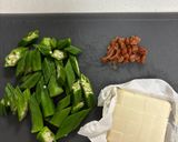 レンジで2分！オクラと豆腐の梅おかか和え作り方3写真
