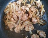 時短簡単夕飯昼食ワンパンでふわトロてりたま親子丼作り方4写真