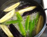 とろ茄子とオクラの柔らか味噌ダレ肉巻き作り方2写真