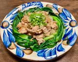 豚バラ肉と小松菜と椎茸と納豆の味噌炒め作り方10写真
