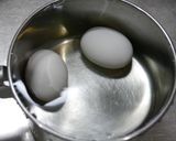 簡単！月見肉釜玉うどん作り方1写真