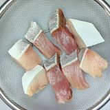 鍋でコトコトぶり大根。〜大根やわらか味染み染み〜作り方2写真
