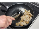 鶏皮とヤゲン軟骨の甘辛炒め★動画あり★作り方11写真